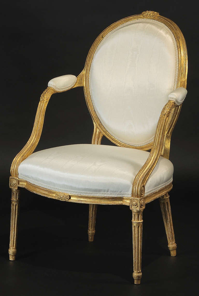 Fine Pair of George III Giltwood Oval Backed Armchairs In Excellent Condition For Sale In New York, NY