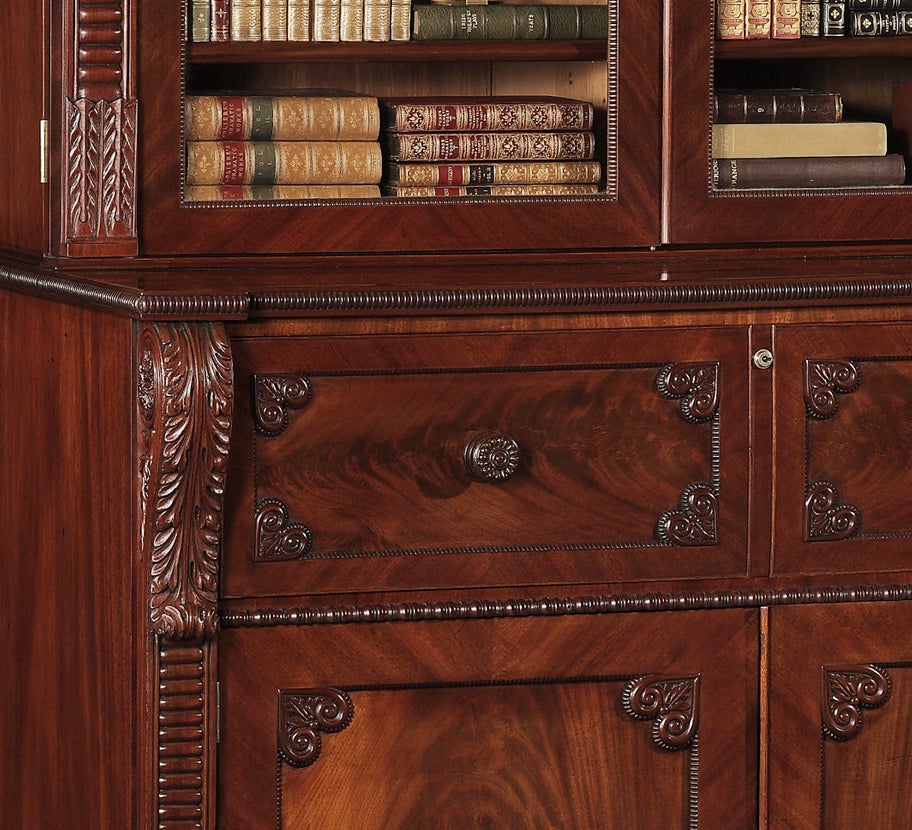 Scottish George IV Mahogany Secretaire Bookcase In Excellent Condition For Sale In New York, NY