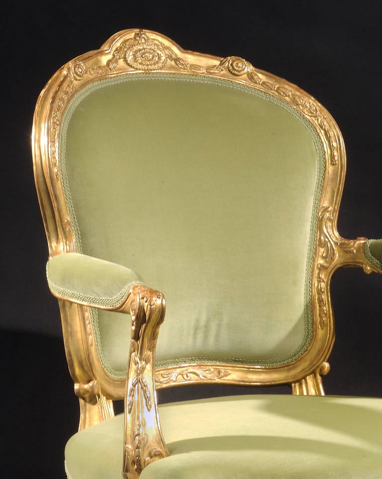 English Important George III Giltwood Armchair For Sale