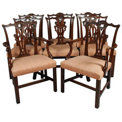 Fine Set of Eight Chippendale Style Mahogany Dining Chairs (Six and Two)