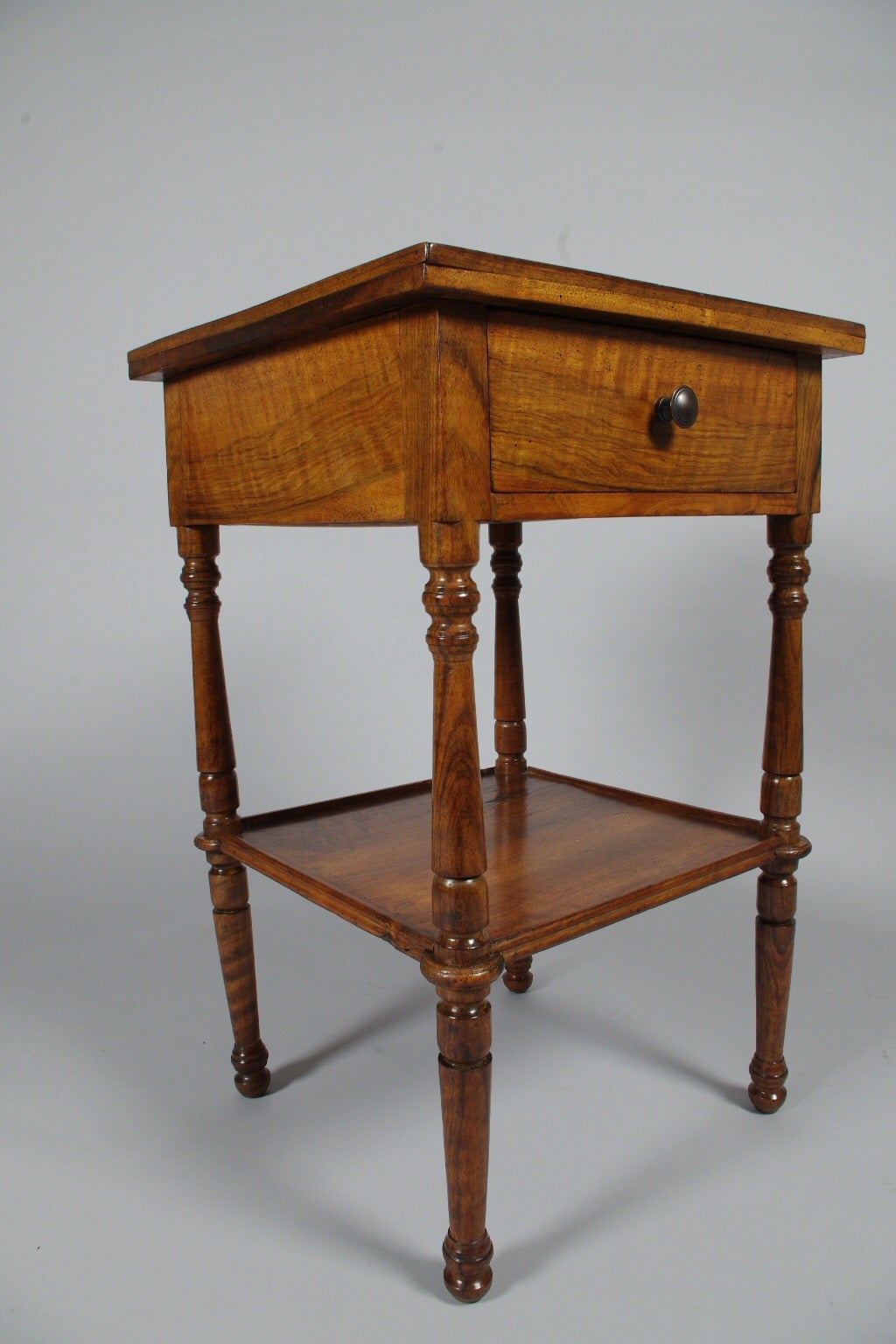 Louis Philippe Walnut Wine Table or Rafraichissoir In Excellent Condition In St. Louis, MO