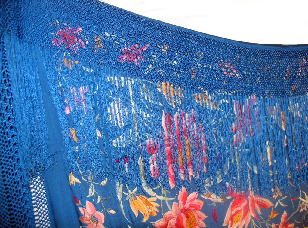 20th Century Vintage Embroidered Blue Floral Piano Shawl For Sale