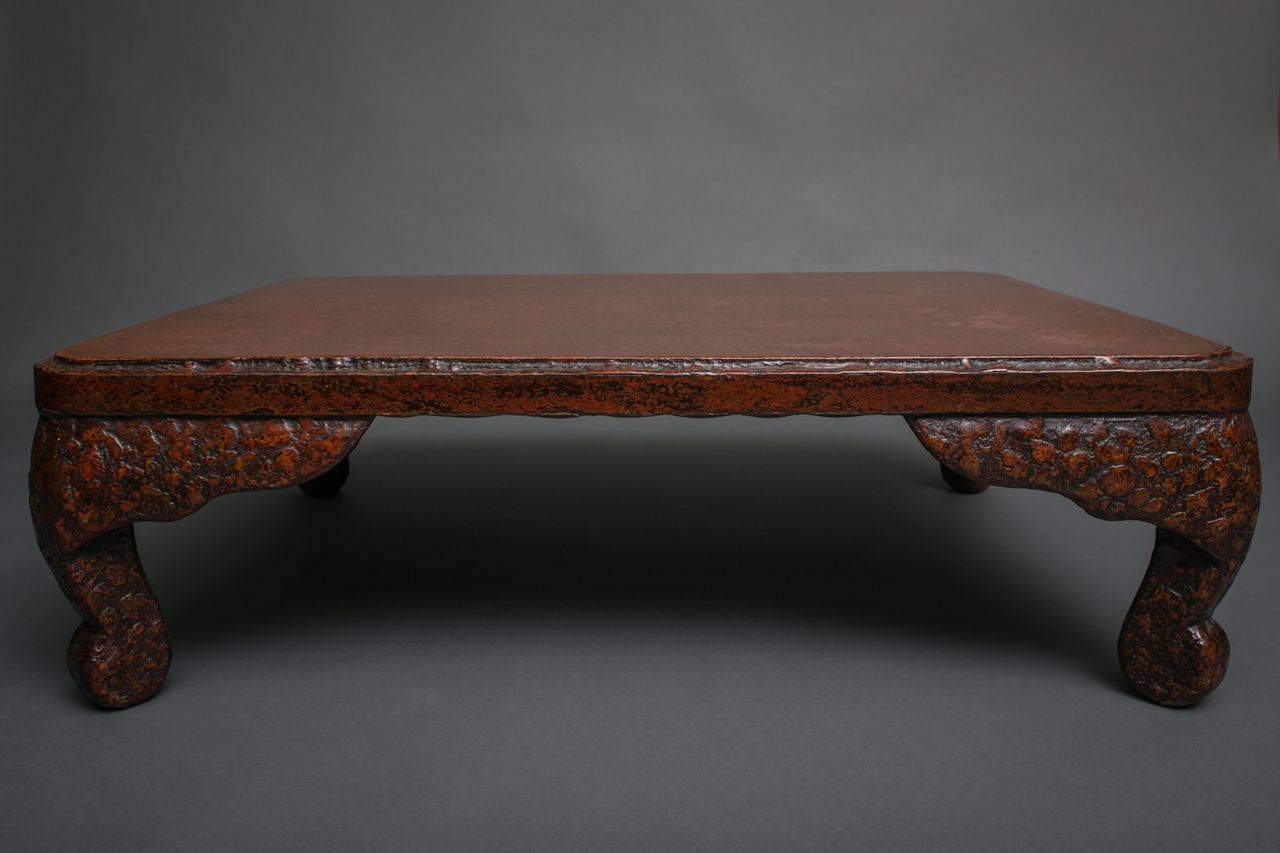 Wakasa lacquer table.