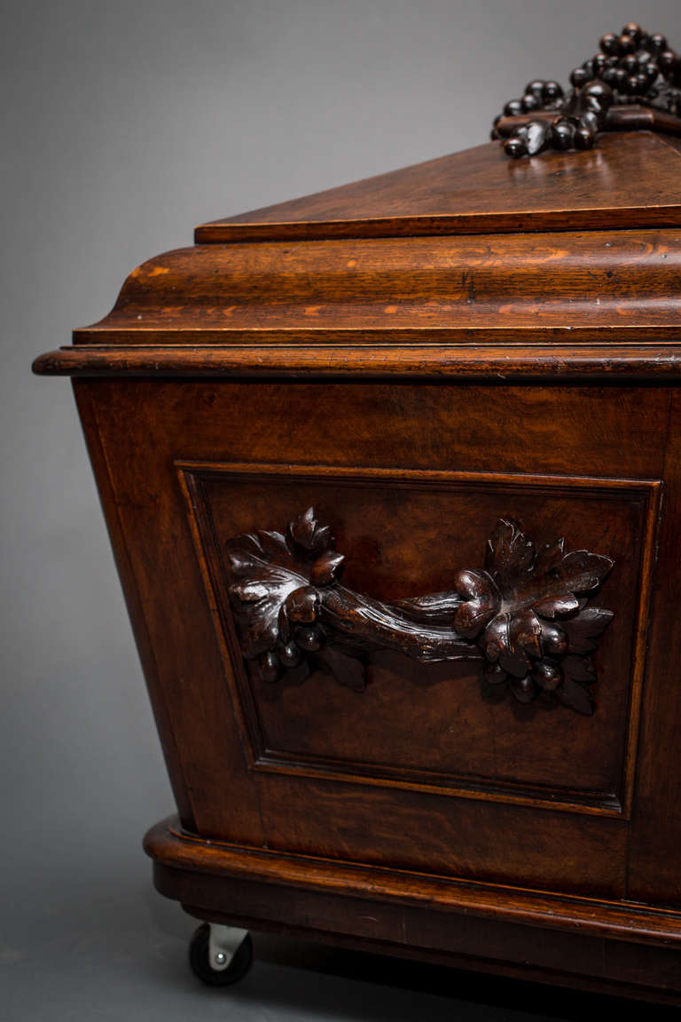 French 19th Century Wine Cooler with Grapes on Top 5