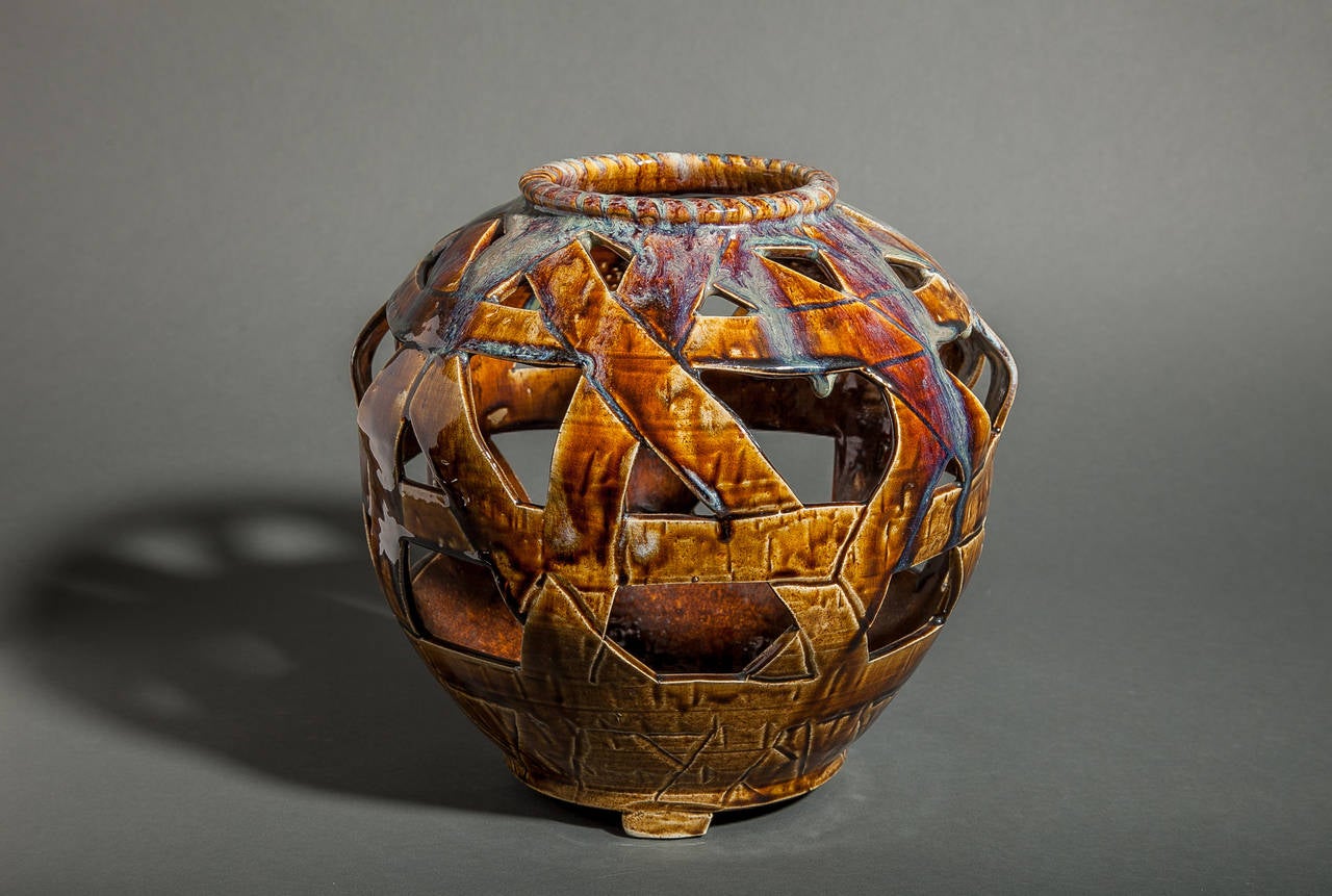 Japanese Ceramic Flower Vase in Basket Weave Form For Sale 1