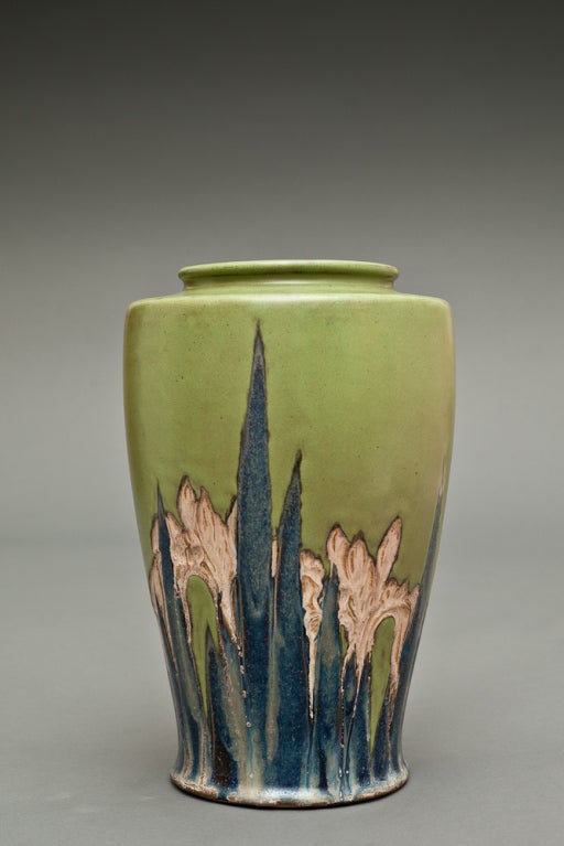 Japanese early 20th century pottery vase, stamped on bottom 