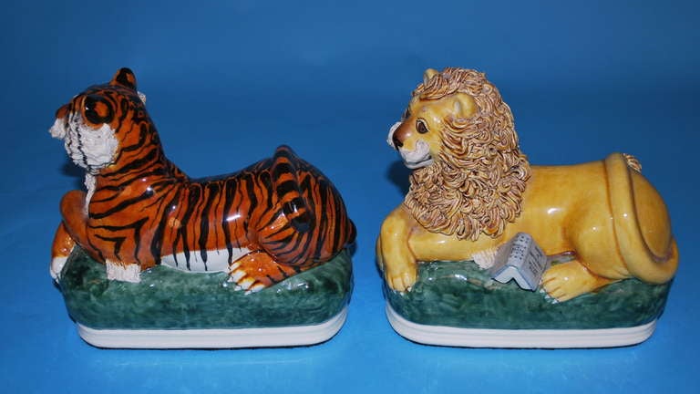 British Charming Stafforshire Style Lion and Tiger Ceramic Figurines