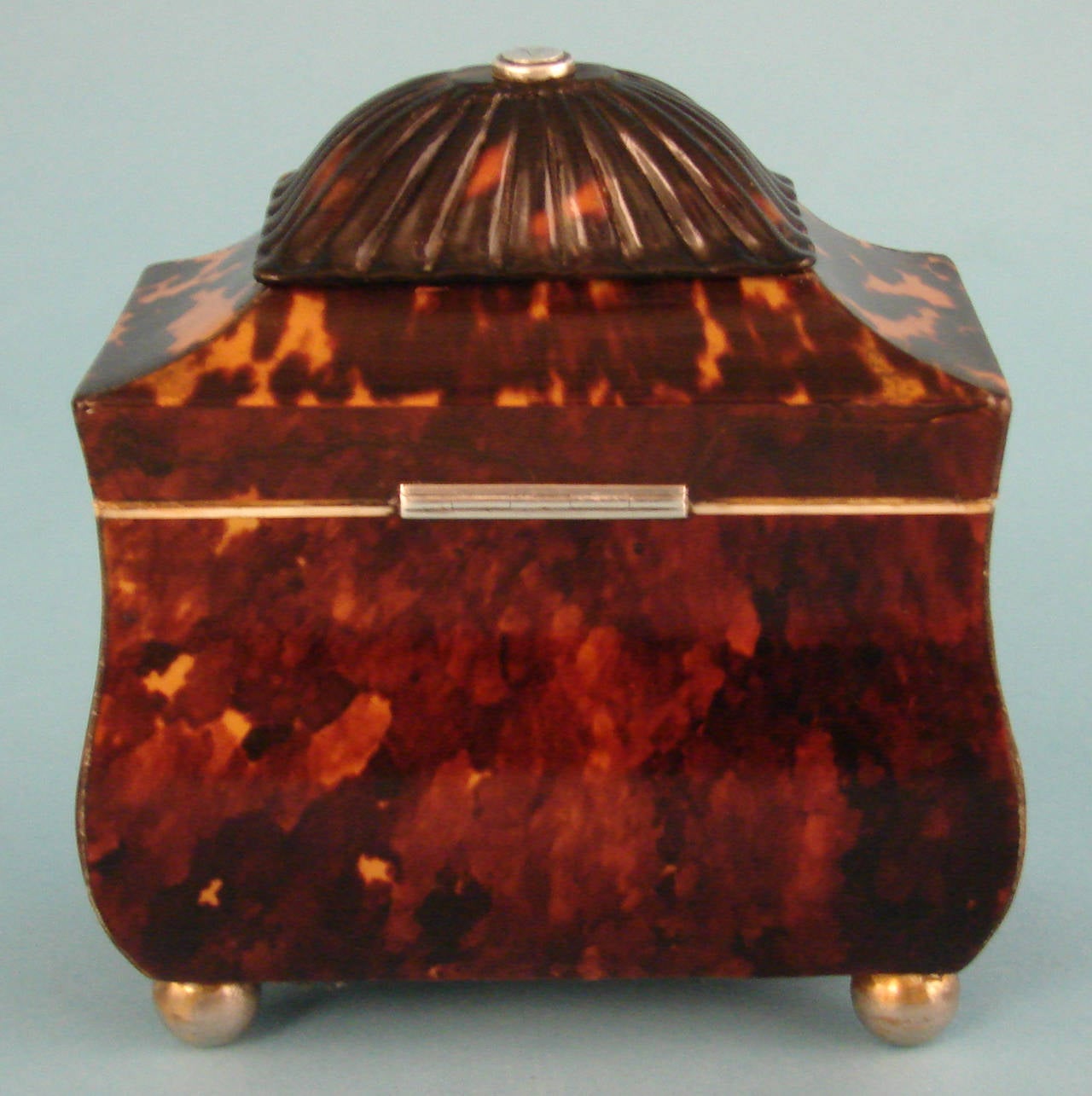 Fine Quality Regency Pagoda Form Tortoiseshell Tea Caddy In Excellent Condition In San Francisco, CA