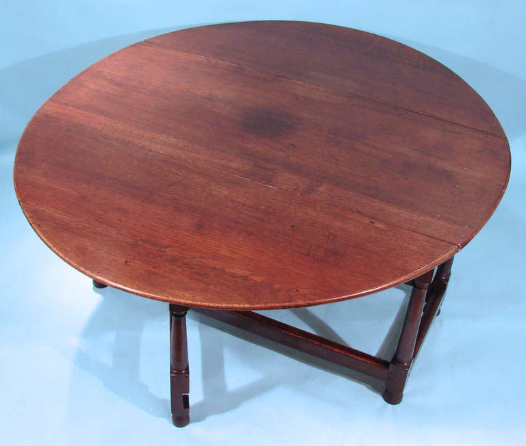 Georgian Large Provincial English Oak 18th Century Gateleg Table