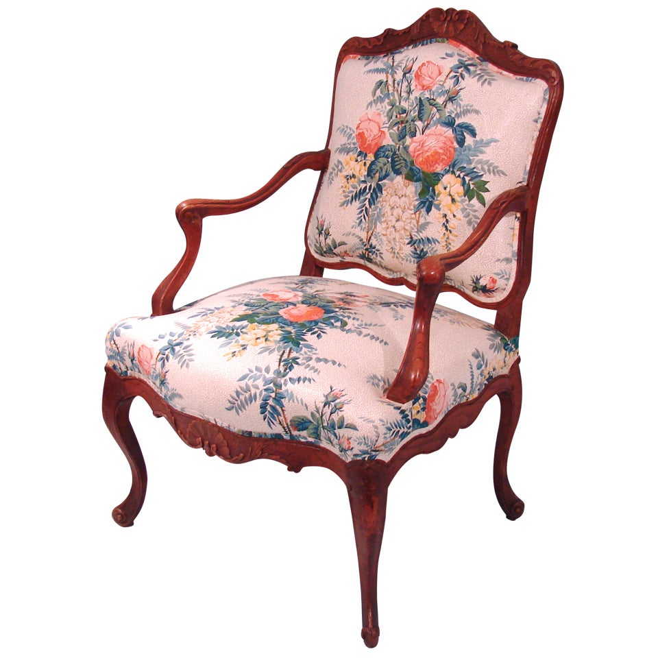 French Louis XV Style Oak Armchair Upholstered in Polished Cotton Fabric For Sale