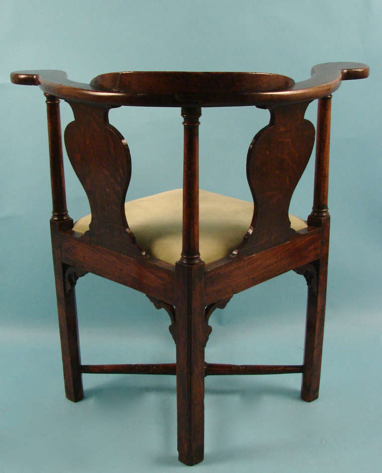 British Georgian Oak Corner Chair