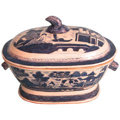 Chinese Export Canton Blue and White Soup Tureen