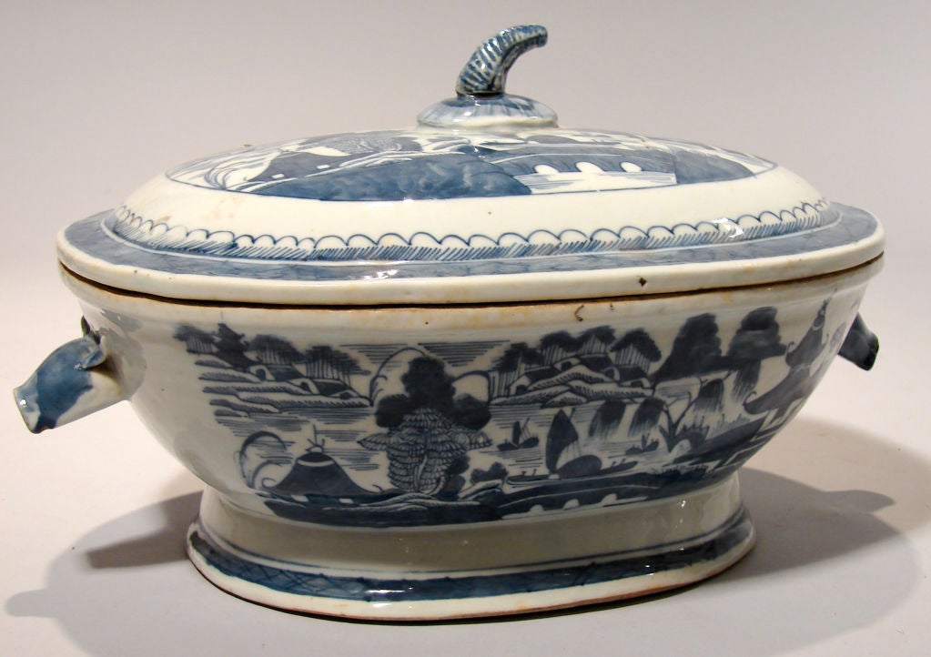 Chinese blue Canton soup tureen