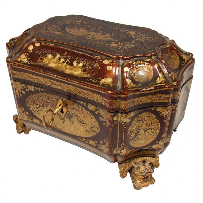Chinese export lacquer tea caddy