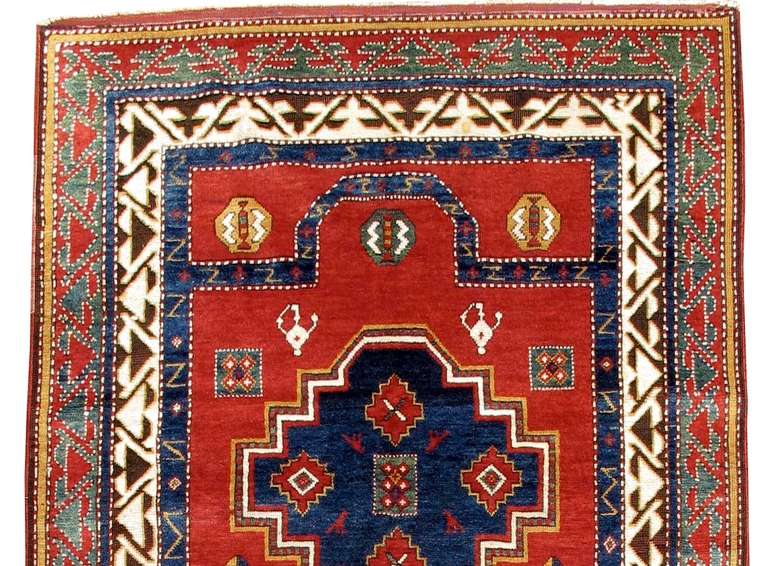 Late 19th Century Borjalu Kazak Red and Blue Caucasian Prayer Rug In Excellent Condition In San Francisco, CA