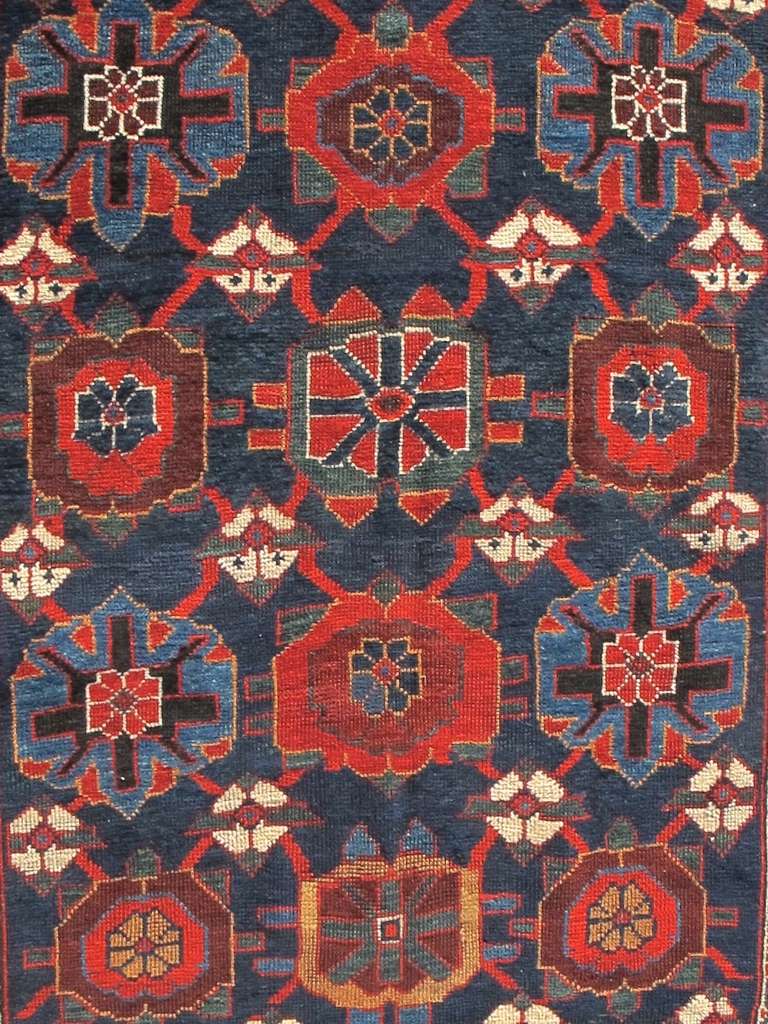 Finely Woven Luri Long Rug 1