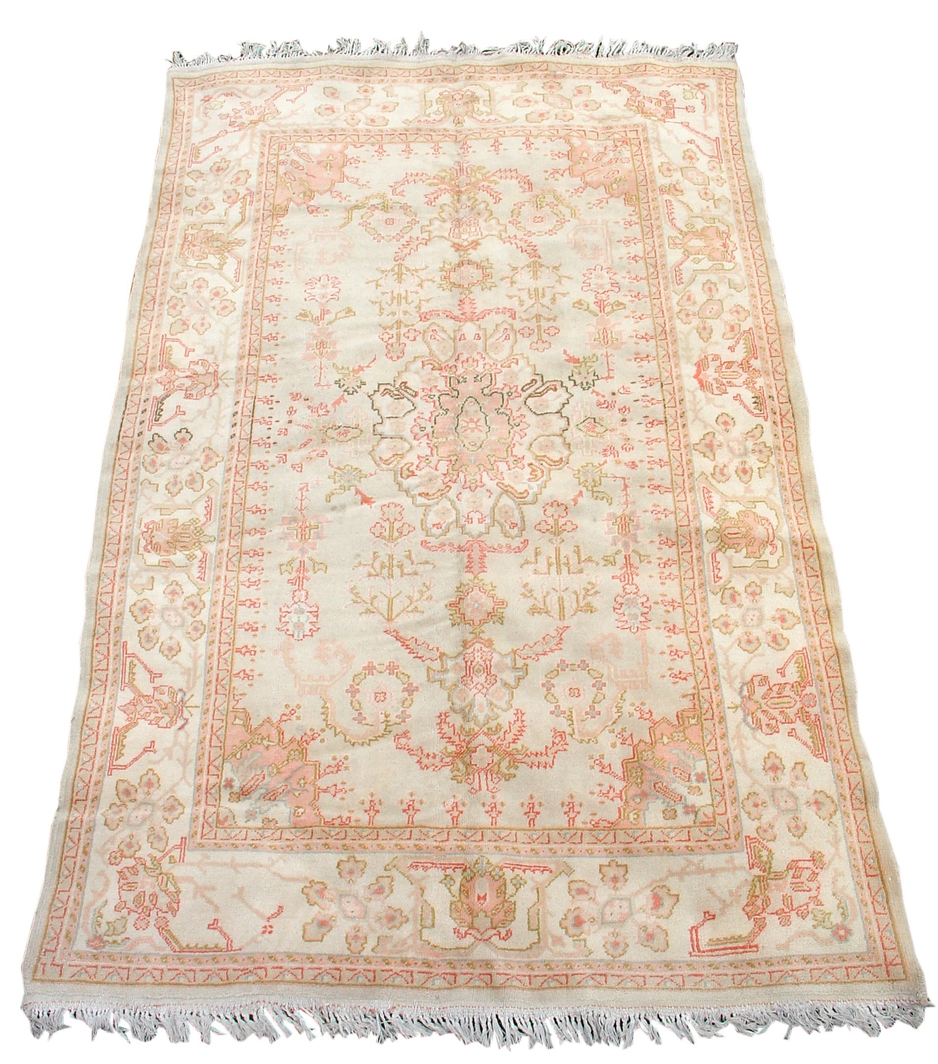 Late 19th Century Ivory Oushak Rug with Rose Highlights