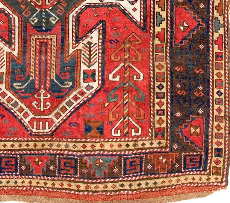 Langer anatolischer langer Teppich (Wolle) im Angebot