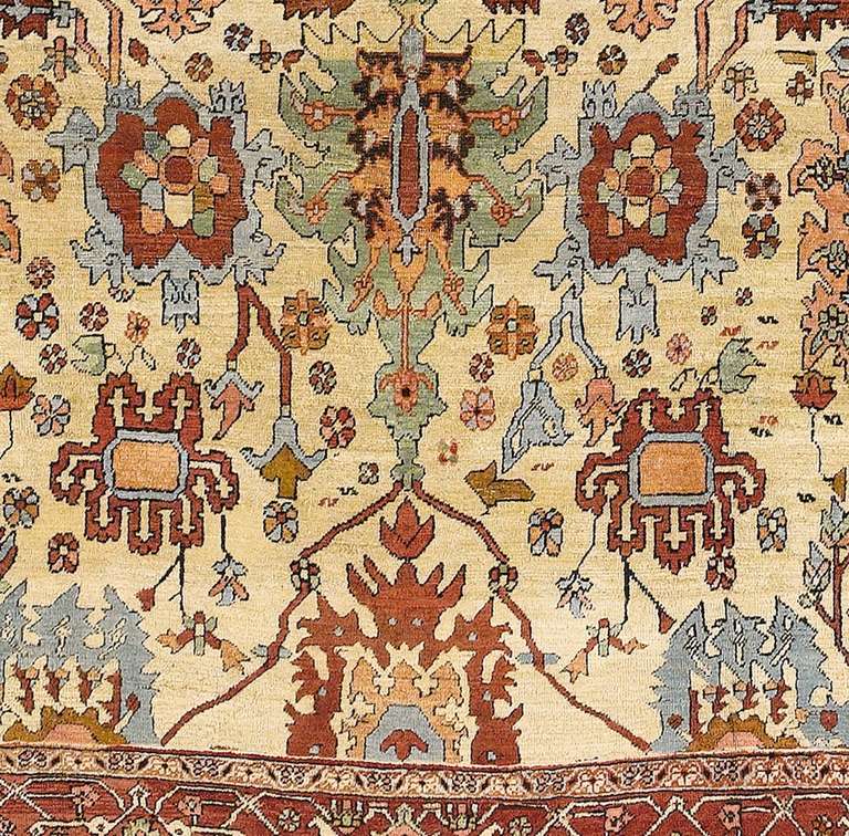 Persian 19th Century Elegant Light Tan Heriz Carpet with Palmettes