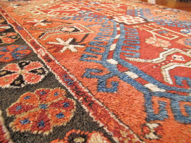 Anatolian Konya Rug with Apricot Hues In Excellent Condition For Sale In San Francisco, CA