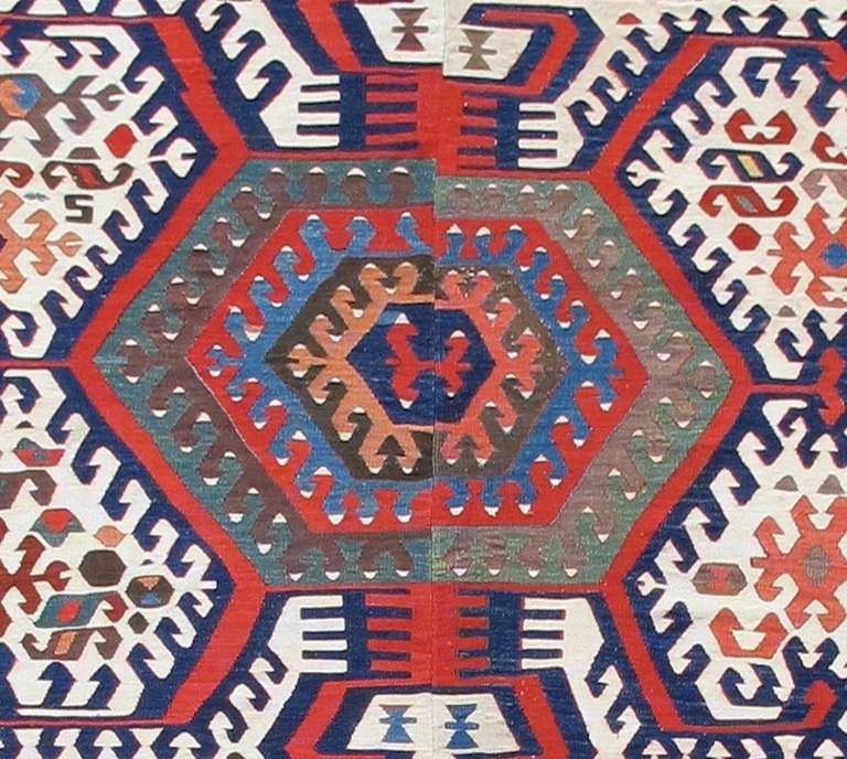 19th Century Turkish Kilim with Blue and Red Medallions For Sale 1
