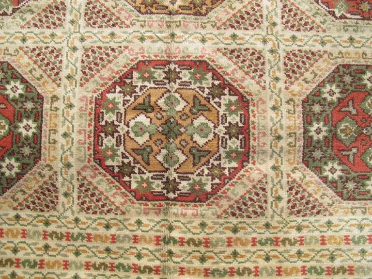 Early 20th Century Light Tan Spanish Carpet 1