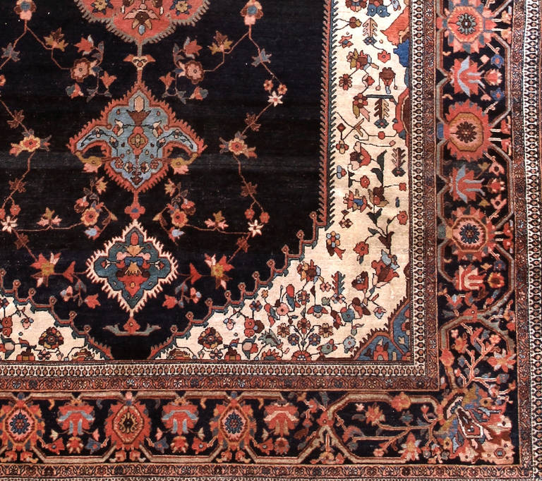 19th Century Malayer Sarouk Rug In Excellent Condition In San Francisco, CA