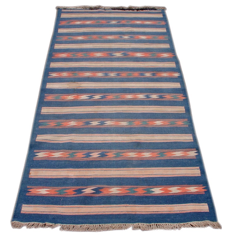 Early 20th Century Flat-Weave Dhurrie Rug For Sale