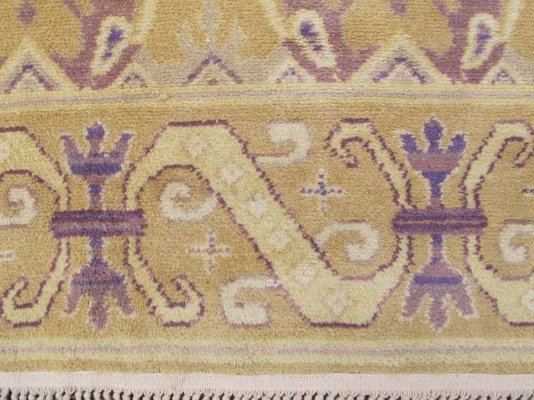 Early 20th Century Gold Colored Spanish Carpet with Voilet Patterns For Sale 3