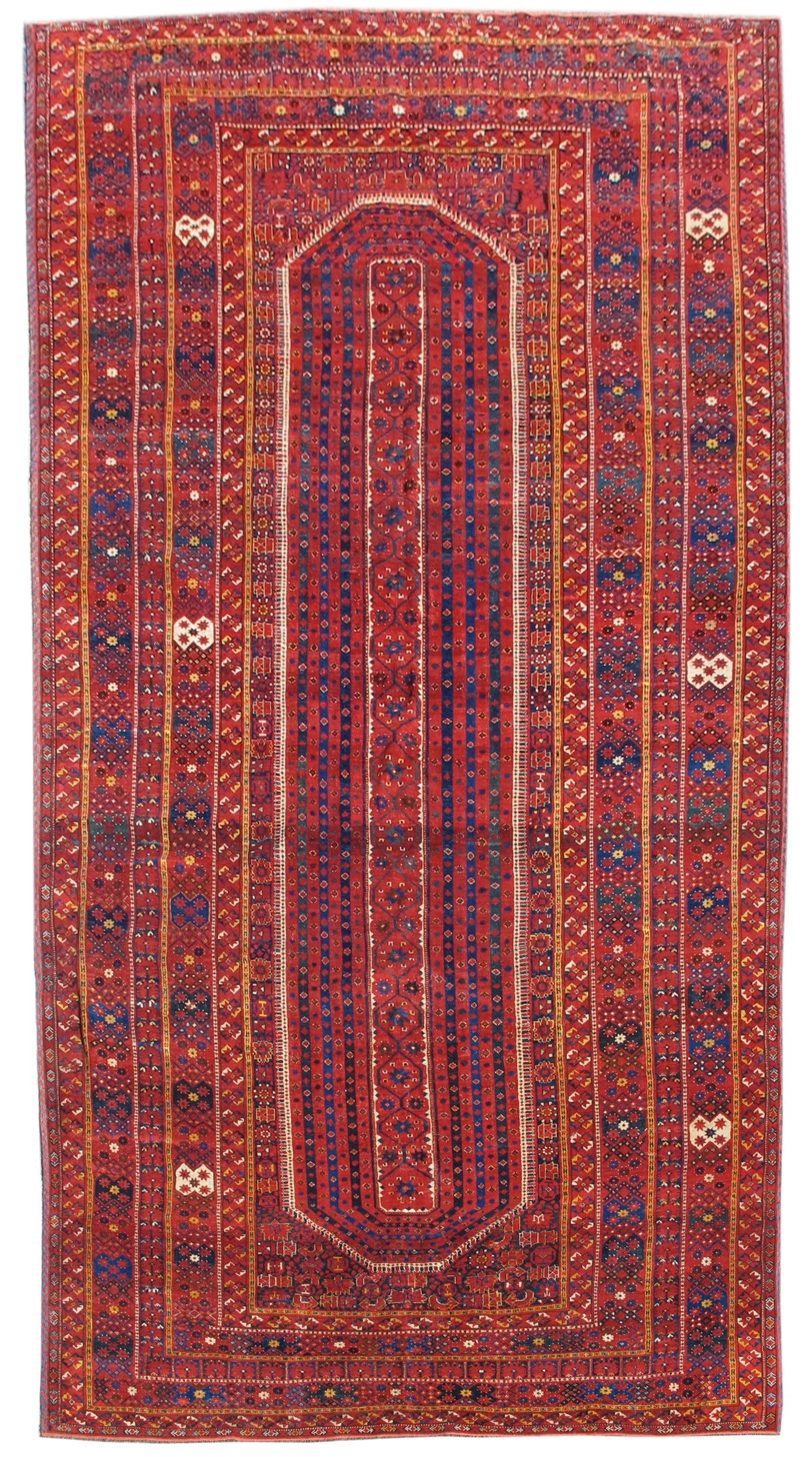 Mitte des 19. Jahrhunderts  Gallery-Sized-Teppich von Bashir im Angebot