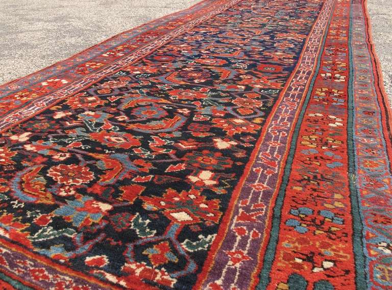 Mid 19th Century Northwest Persian Runner Rug with Leaf and Palmette Pattern In Excellent Condition In San Francisco, CA