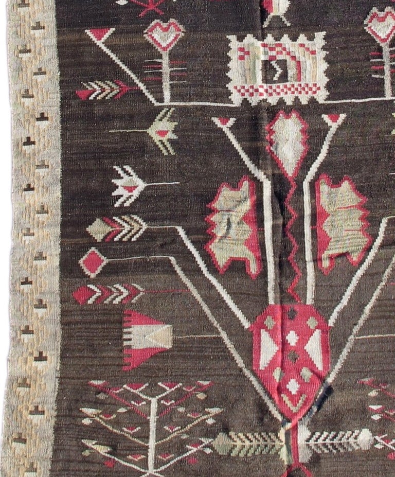 Late 19th Century Bessarabian Kilim Runner In Excellent Condition For Sale In San Francisco, CA