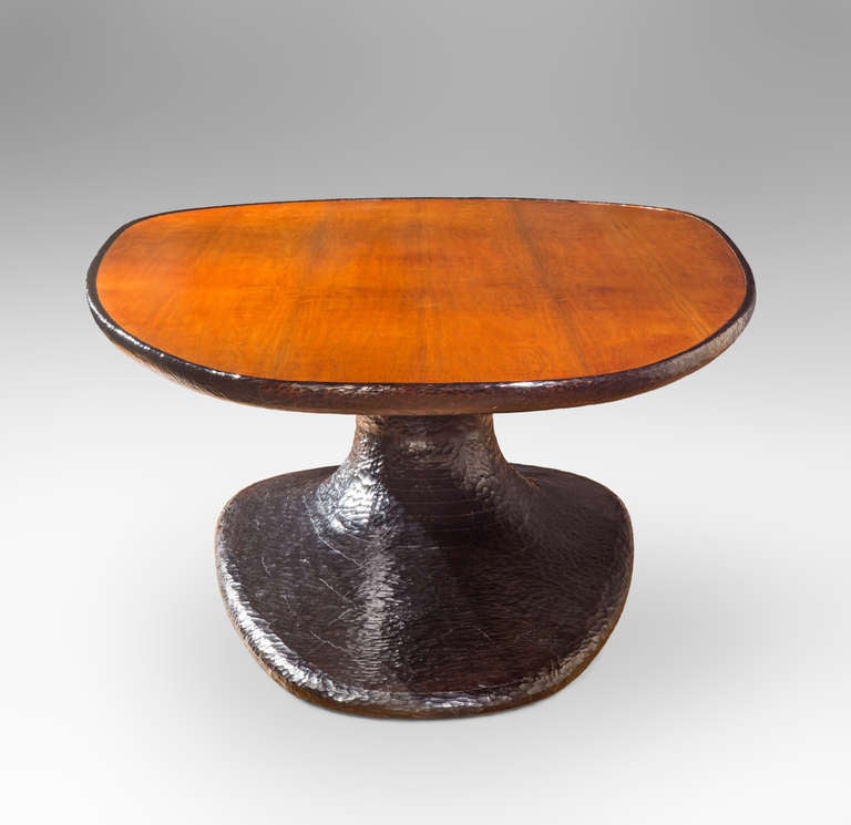 American Vladimir Kagan: A Unique Rosewood and Sculpted Mahogany Dining Table