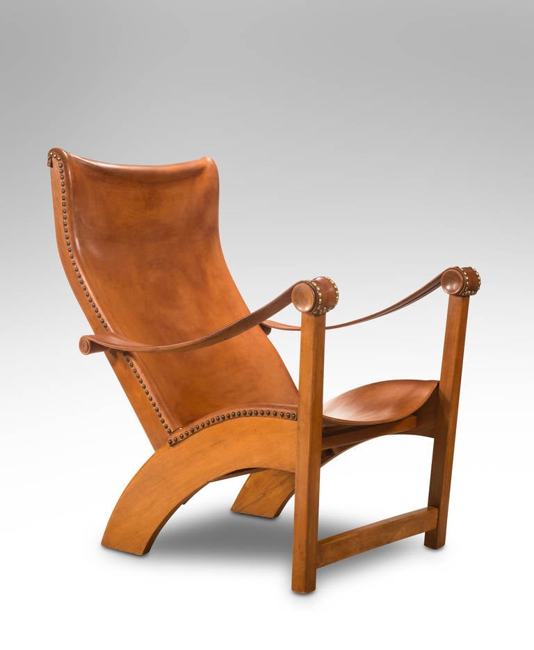 Scandinavian Modern Mogens Voltelen for Niels Vodder: A Pair of Leather and Beech Copenhagen Chairs