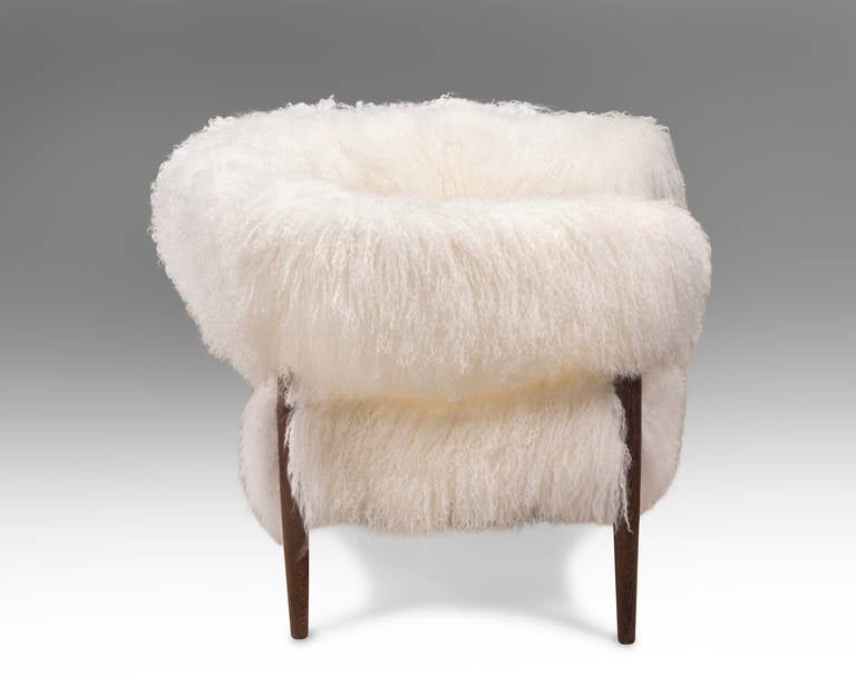 Nanna Ditzel: A Pair of Rare Fur Upholstered and Wenge Ring Chairs In Excellent Condition In New York, NY