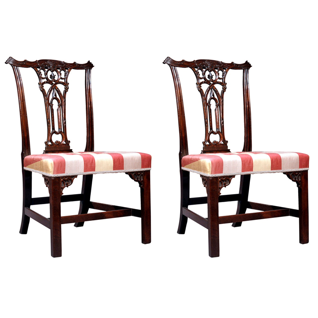 Very Fine Pair of Irish Chippendale Side Chairs For Sale