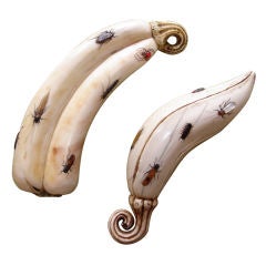 Two English-made Ivory Gourds in the Okimono Style