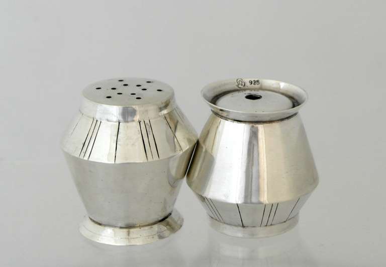 Mid-20th Century William Spratling Pair of Sterling Silver Salt & Pepper Shakers For Sale