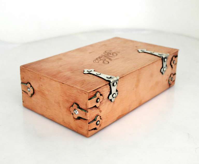 Rare Arts & Crafts Handmade Sterling Silver & Copper Box In Excellent Condition For Sale In New York, NY