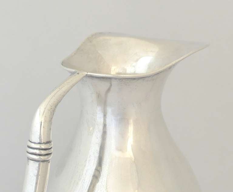 Taxco Midcentury Sterling Silver Pitcher In Excellent Condition In New York, NY