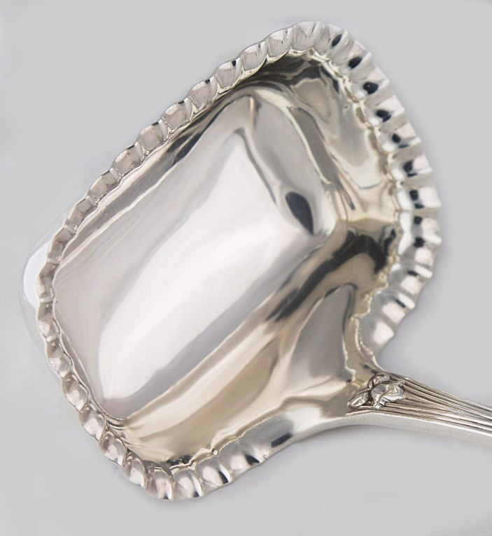 Tiffany Japanese pattern 1875 Sterling Silver Soup Ladle For Sale 3