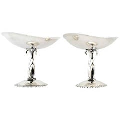 RARE Cellini Craft Chicago Hand-Wrought Sterling Silver Pair of Tazzas, 1920