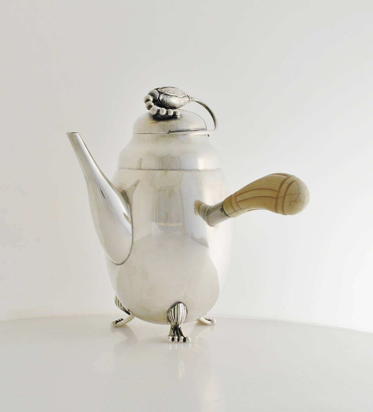 Americano Importante set da tè e vassoio a tre pezzi in argento sterling William DeMatteo 1930 in vendita