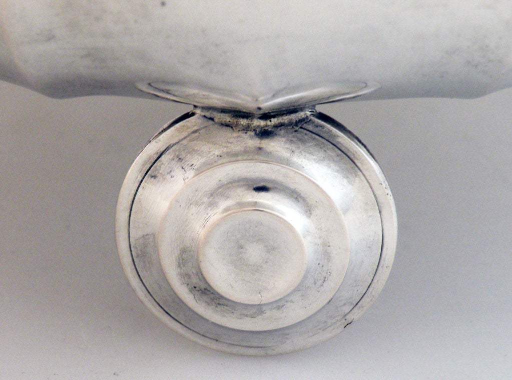 20th Century 1920s Art Deco Hungarian 800 Silver Scalloped Bowl