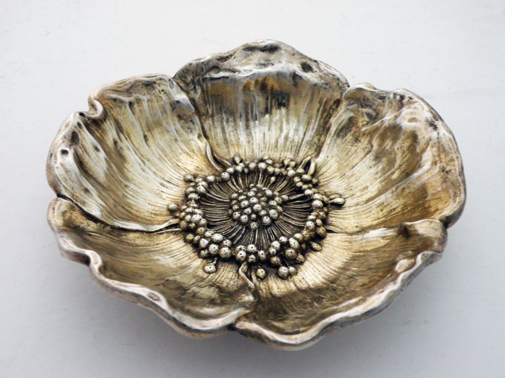Gorham Durgin Sterling Silver Poppy Flower Bowl 1910 In Excellent Condition In New York, NY