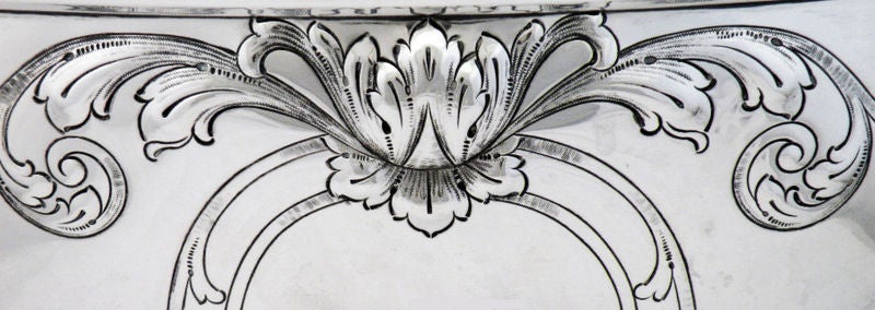 Massive 135ozs Meriden Sterling Silver Two Handled Punch Bowl 2