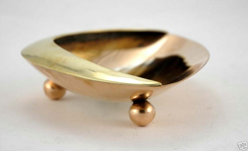 Handwrought Los Castillo Married Metals Silver Brass Copper Dish In Excellent Condition In New York, NY
