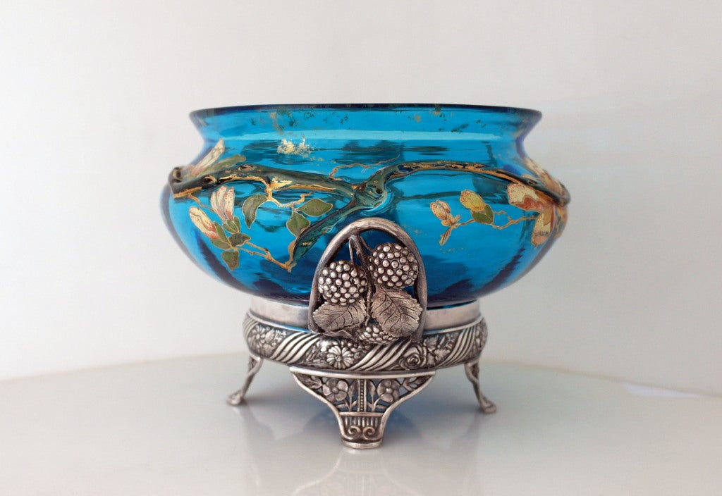 Pairpoint Aesthetic Silverplate Basket Original Hand-Painted Glass In Excellent Condition In New York, NY