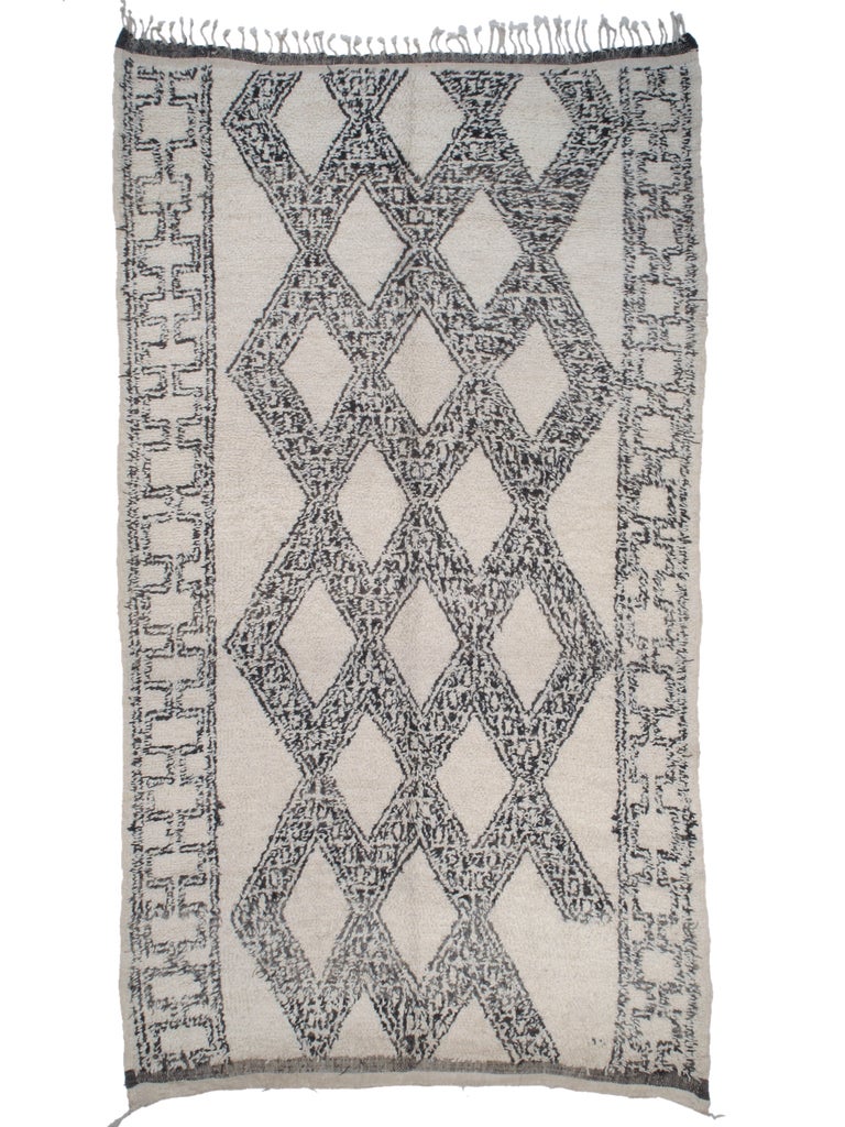 Beni Mguild Rug at 1stdibs