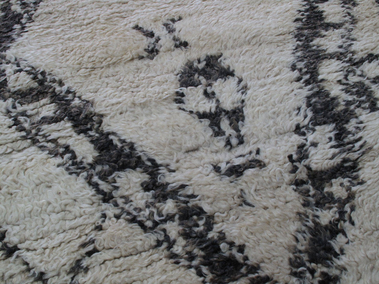 Moroccan Beni Ouarain Rug